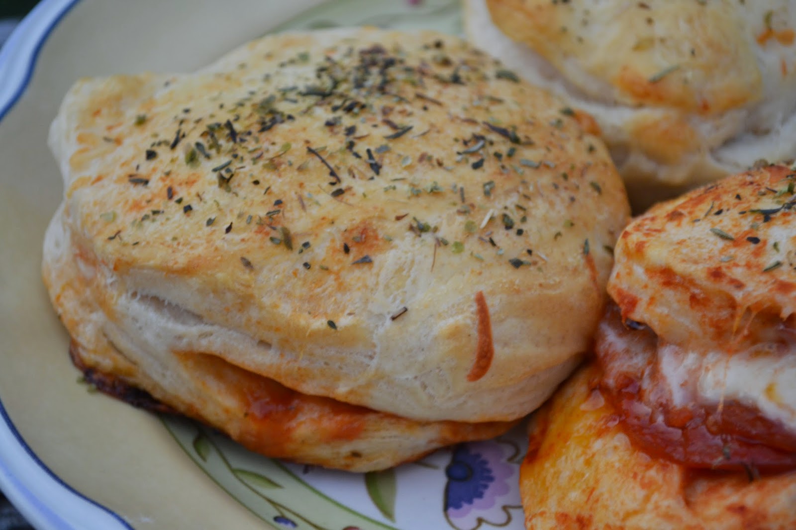 Pillsbury Grands Pizza Pockets