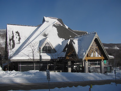 Tremblant casino gondola hours