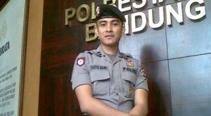 foto polisi ganteng