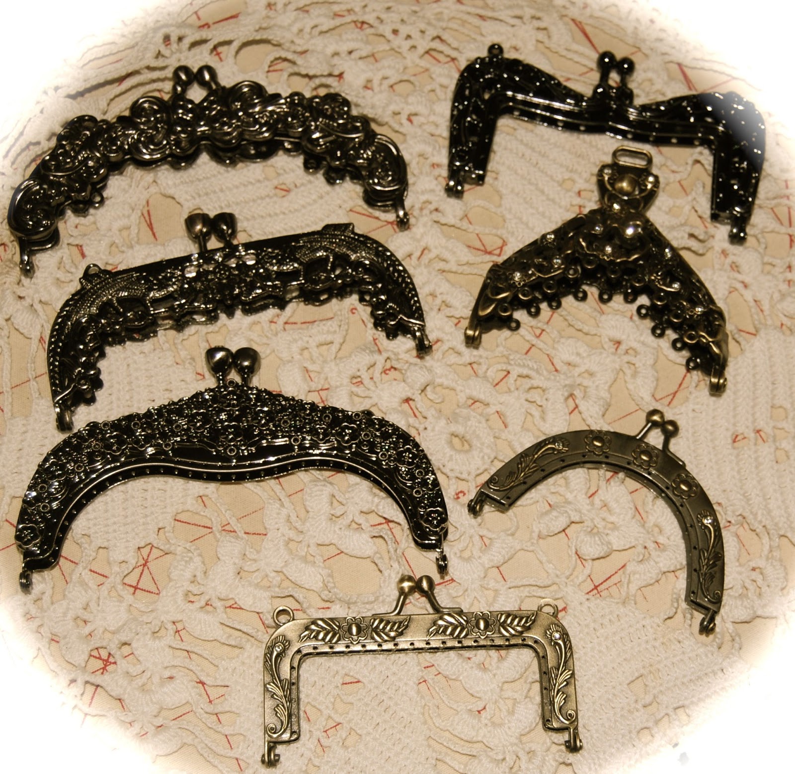 Crazy Quilt Passion Purse Frames "Sew in Style"