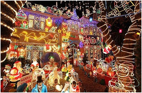CHRISTMAS HOME FACADES DECORATIONS