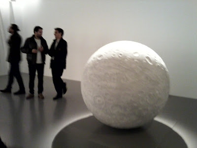 Not Vital, Ivorypress, galería de Arte, 5 Spaniards & Nothing, Moon,