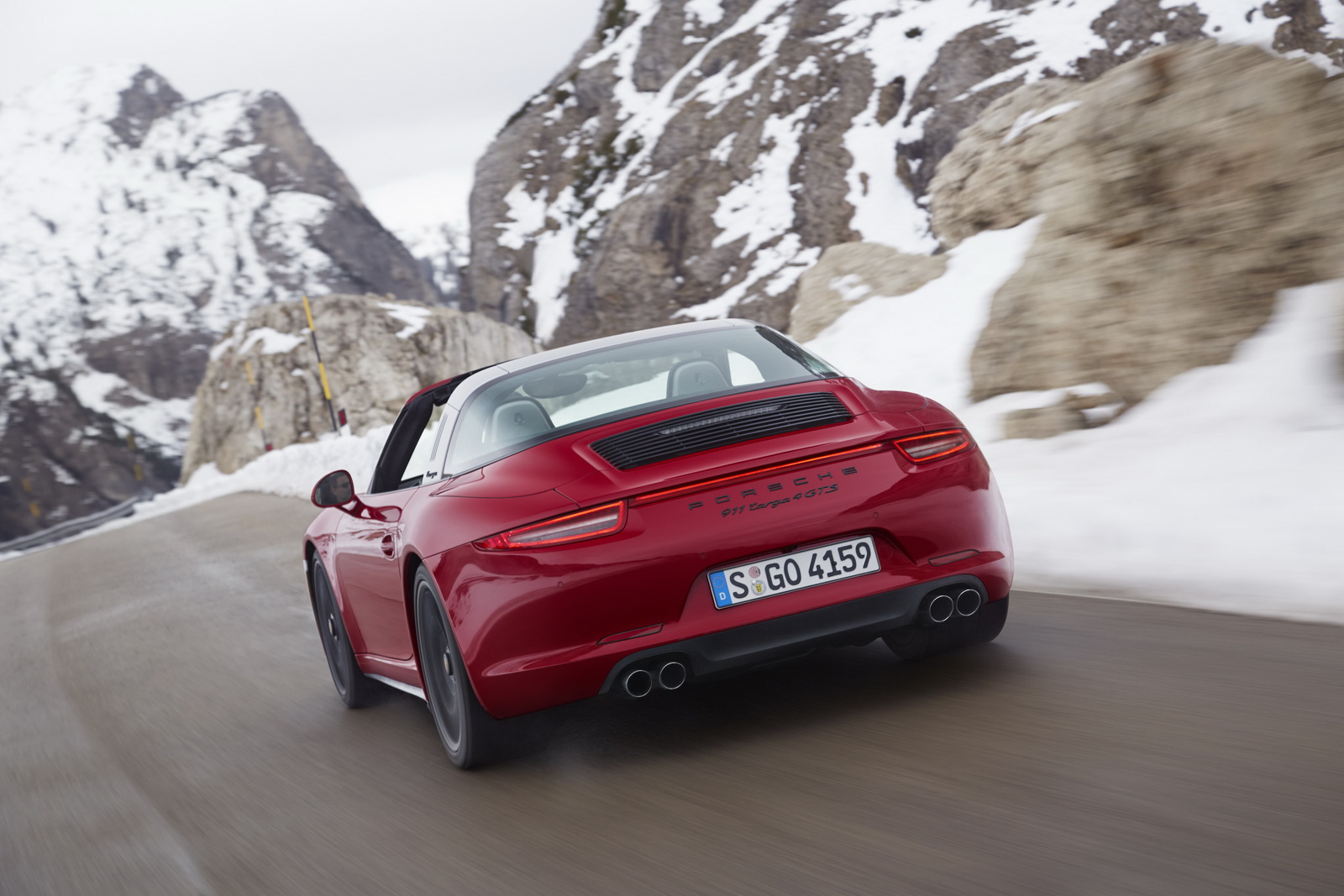 Porsche-911-Targa-4-GTS-4.jpg
