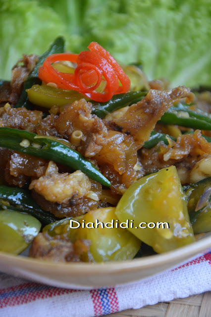 Diah Didi S Kitchen Resep Praktis Dan Enak Oseng Kikil Cabai Hijau