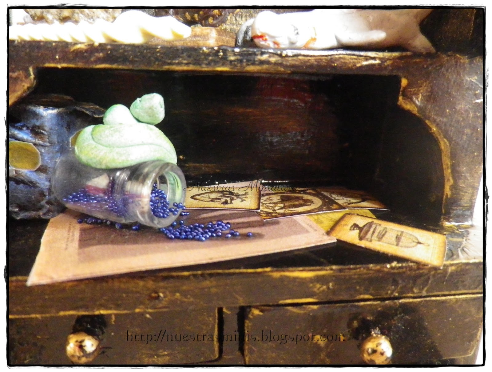 Nuestras MiniaturaS: Gabinete de curiosidades