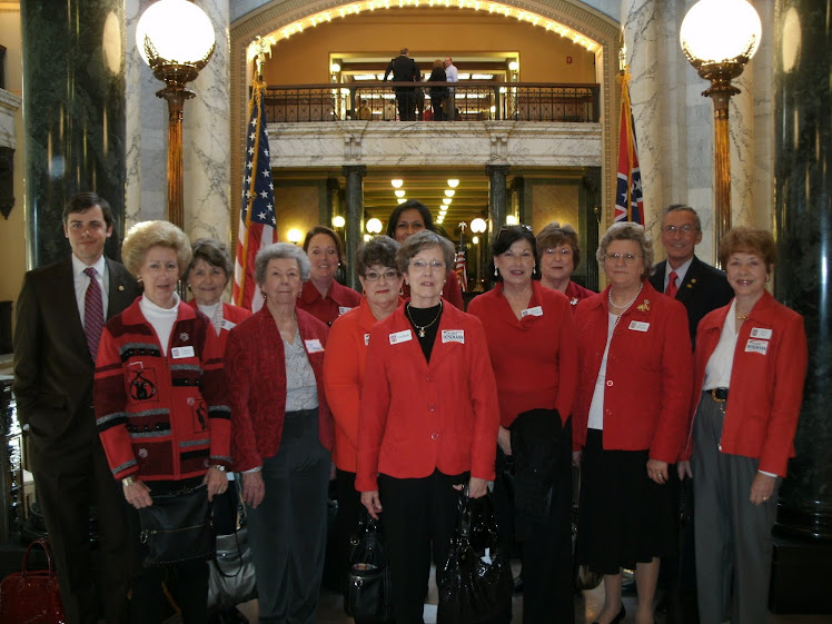 Red Coat Day at The Capitol