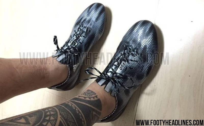 [Imagen: Black-Next-Gen-Adidas-F50-Adizero-Boots.jpg]