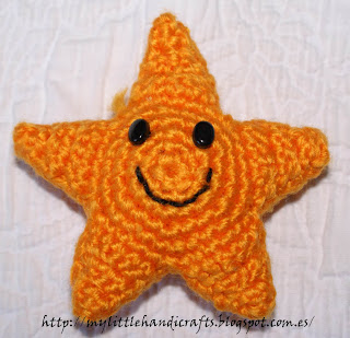 Triceratops y estrella amigus Estrella+de+mar+amigurumi+crochet