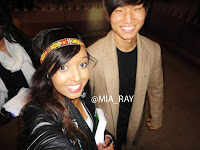 Daesung with a fan