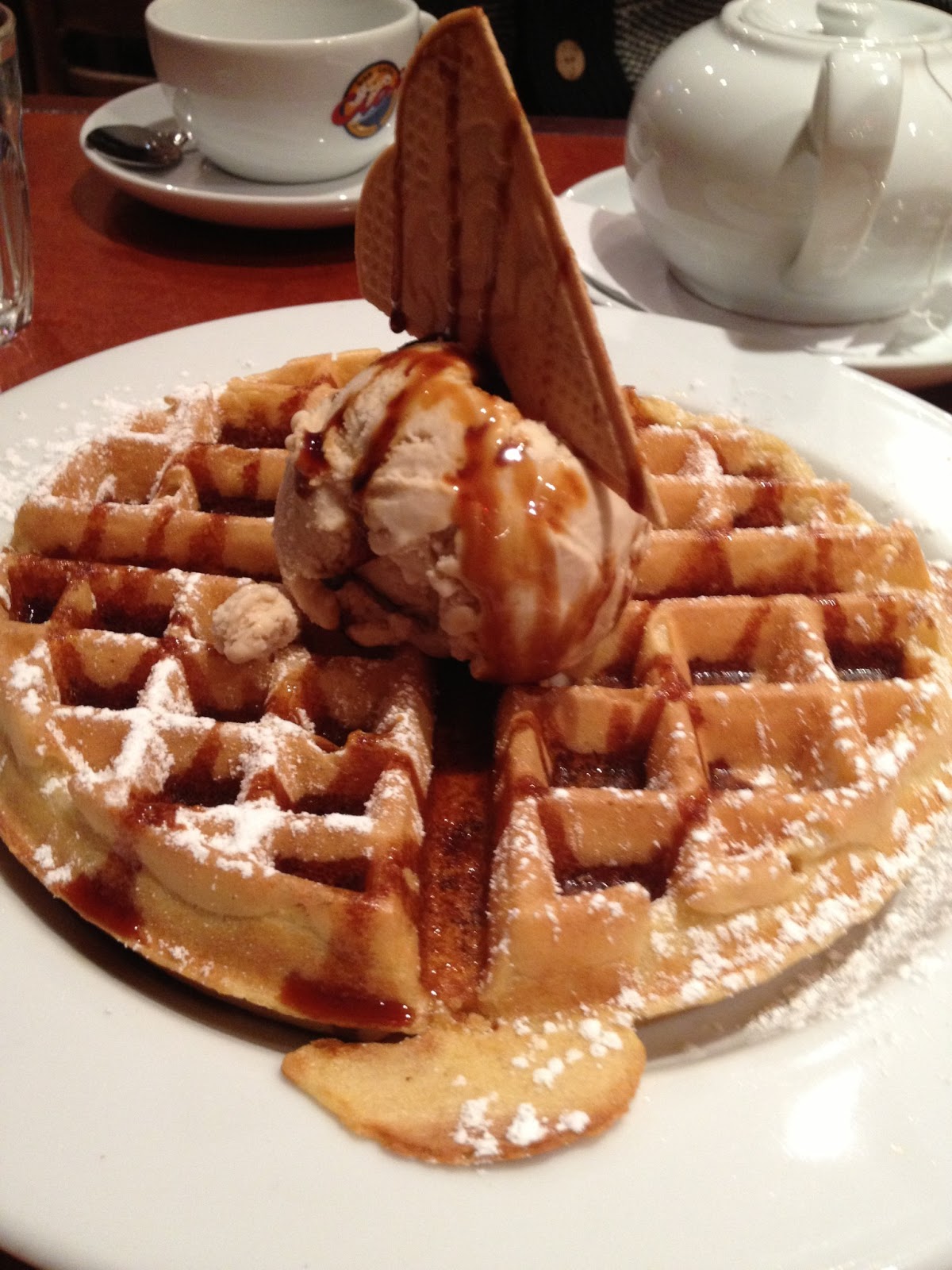 Bar Caffe Ciao After Eight Ice Cream Waffles?! Leicester Square