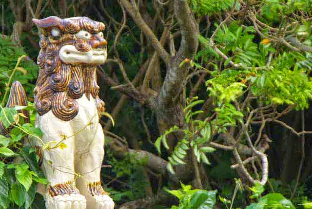 liondog, shisa, Kin Bridge