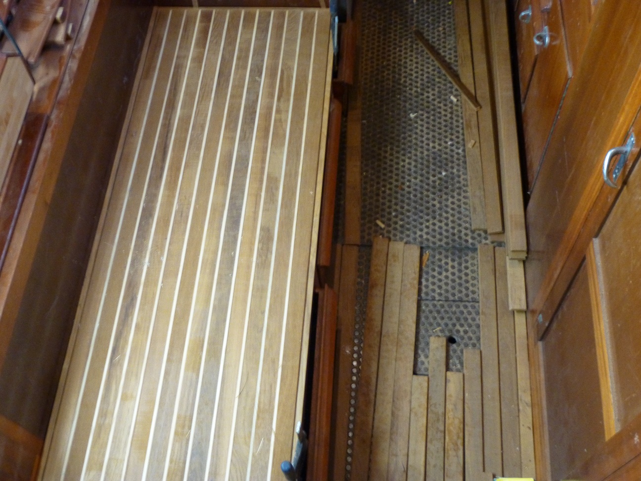 Storebro 34 Rebuilt Floor Board Cabins