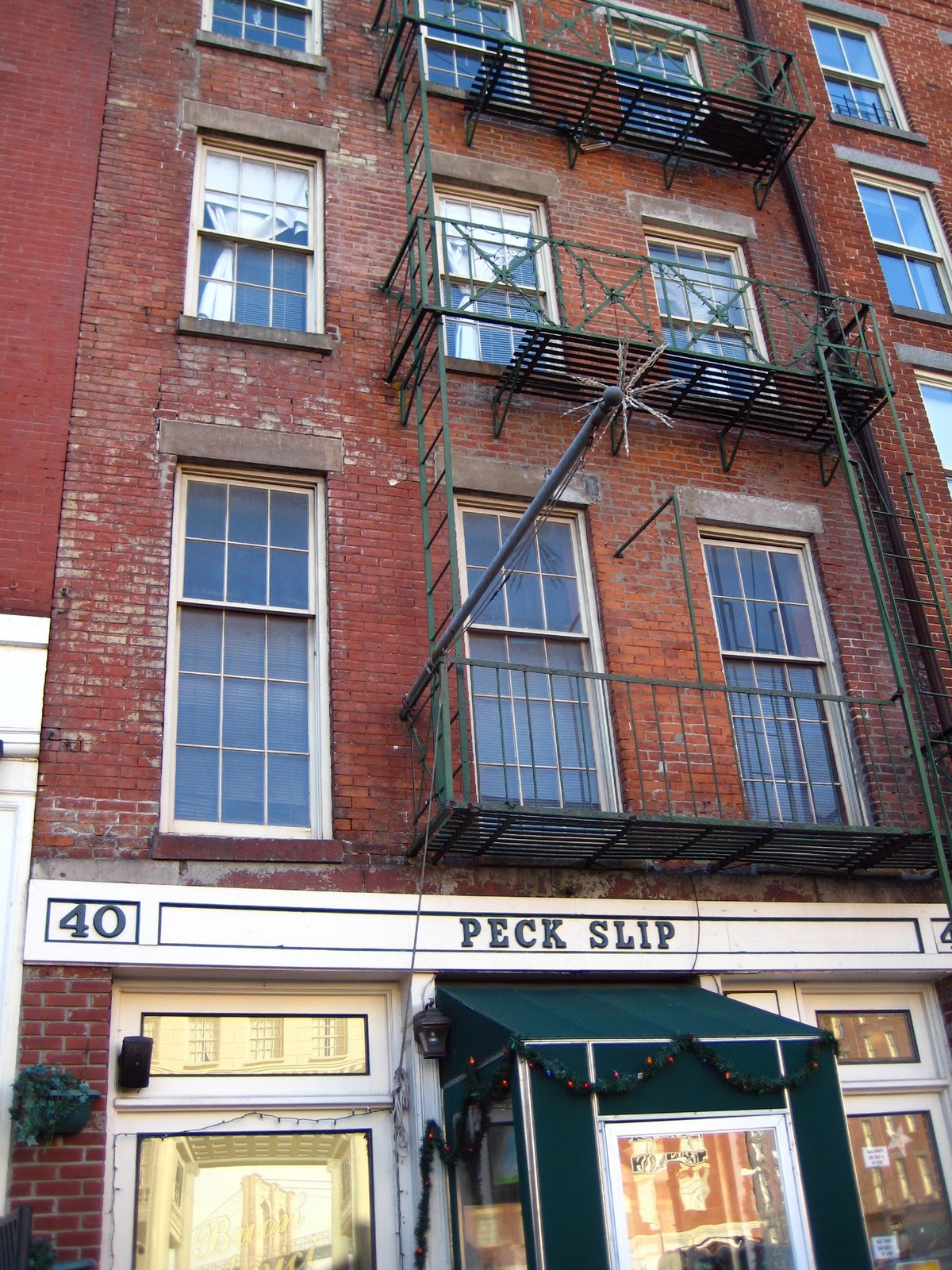 Sense and Simplicity Peck Slip and Pirates