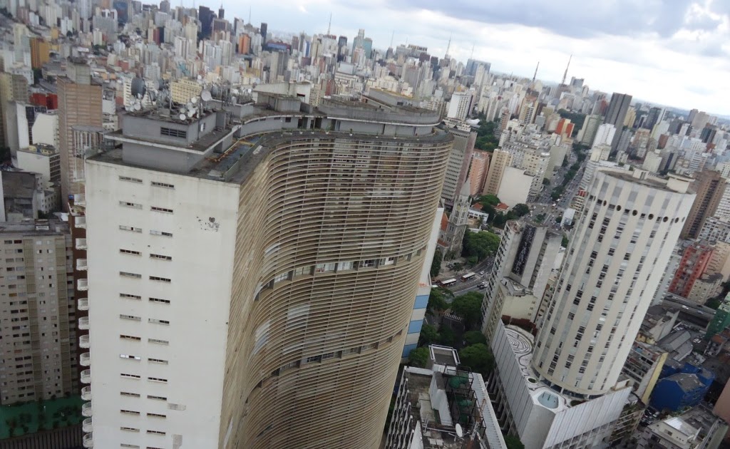 Aqui se faz aqui se fala: Degradação de São Paulo Versus Arquitetura e