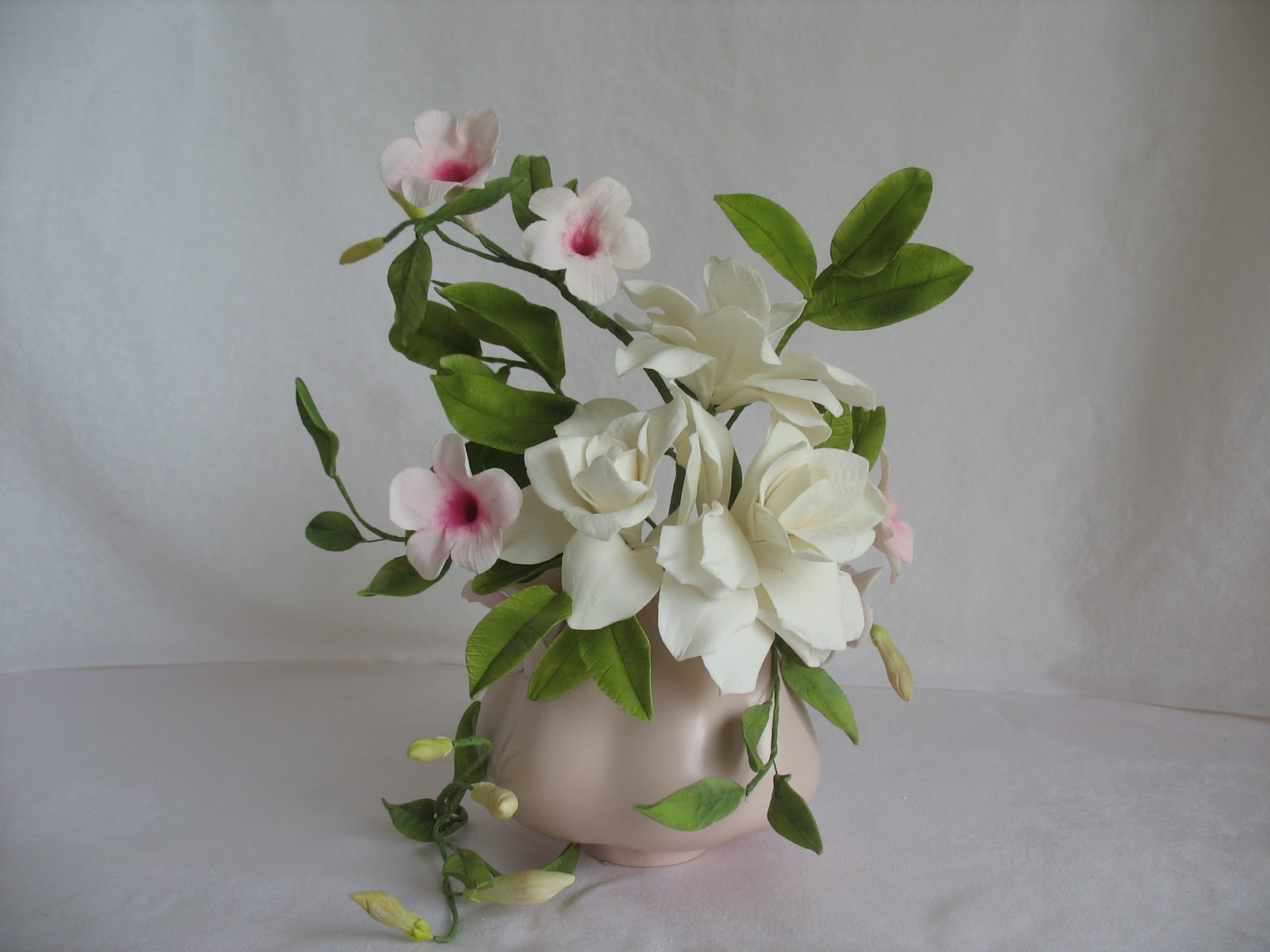 Shaile's Edible Art Sugar flowers for Sale