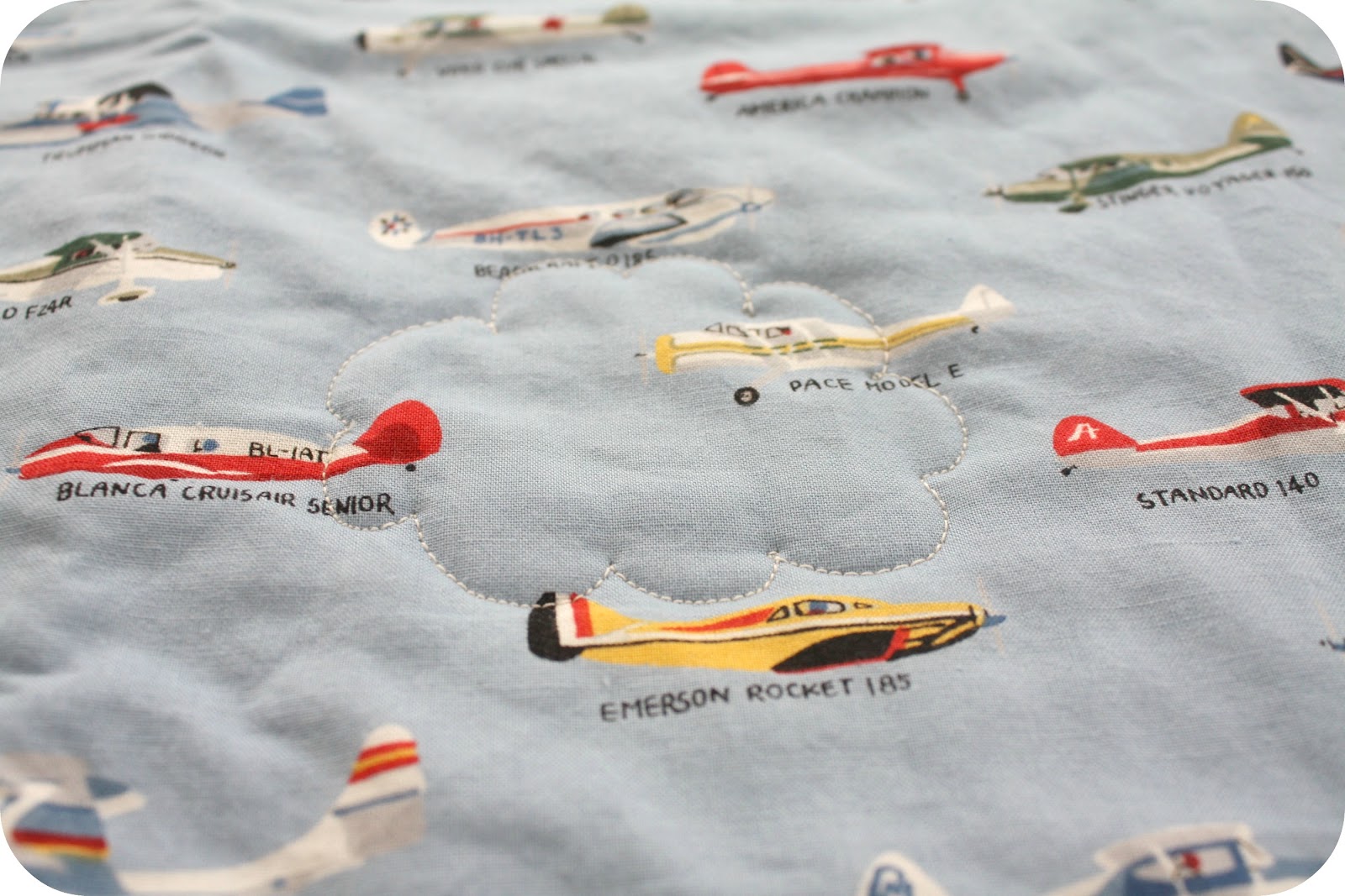 wee little airplane quilt