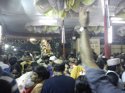 Ganpati idols being brought for visarjan