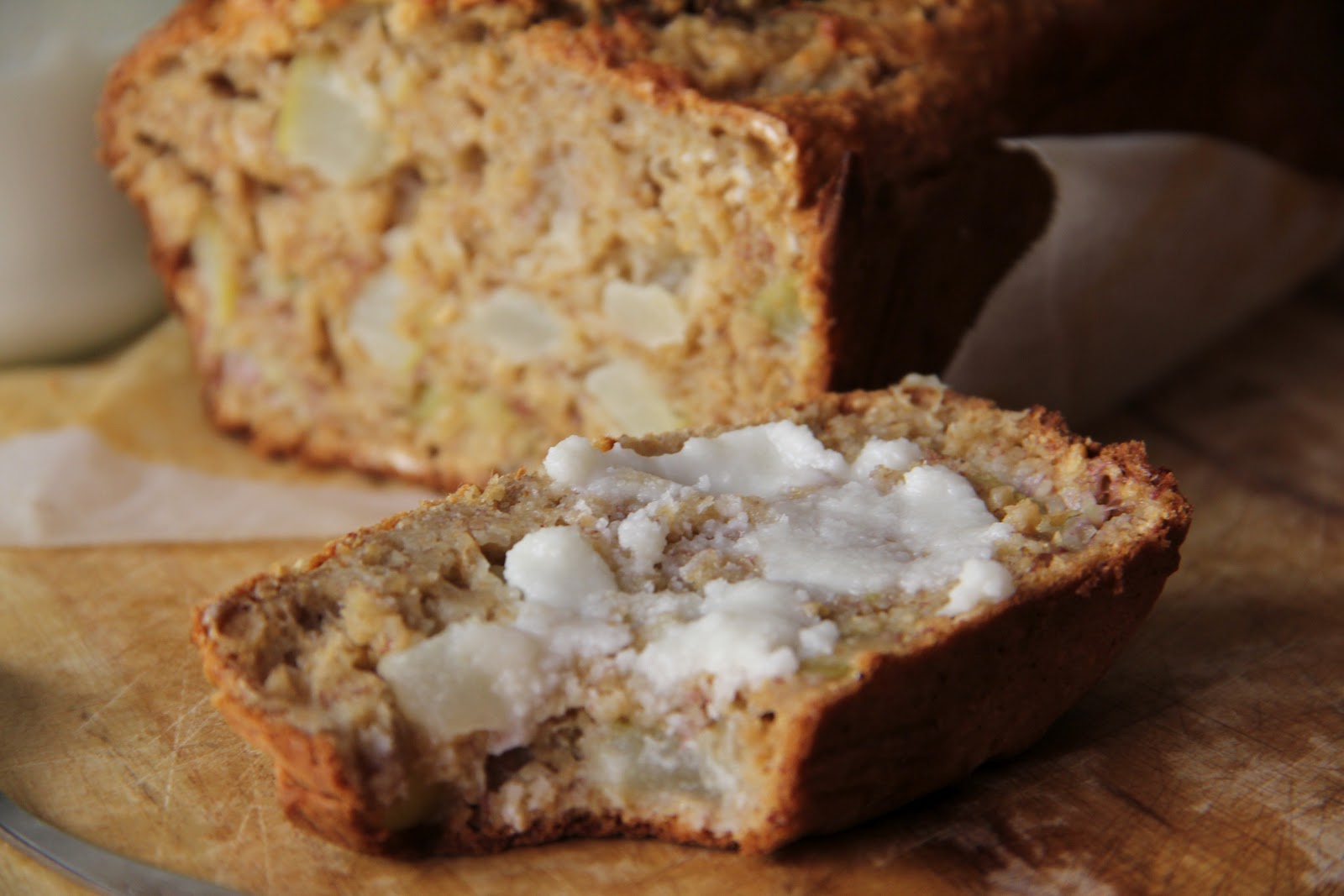 bona food Wholemeal Pear & Banana Loaf