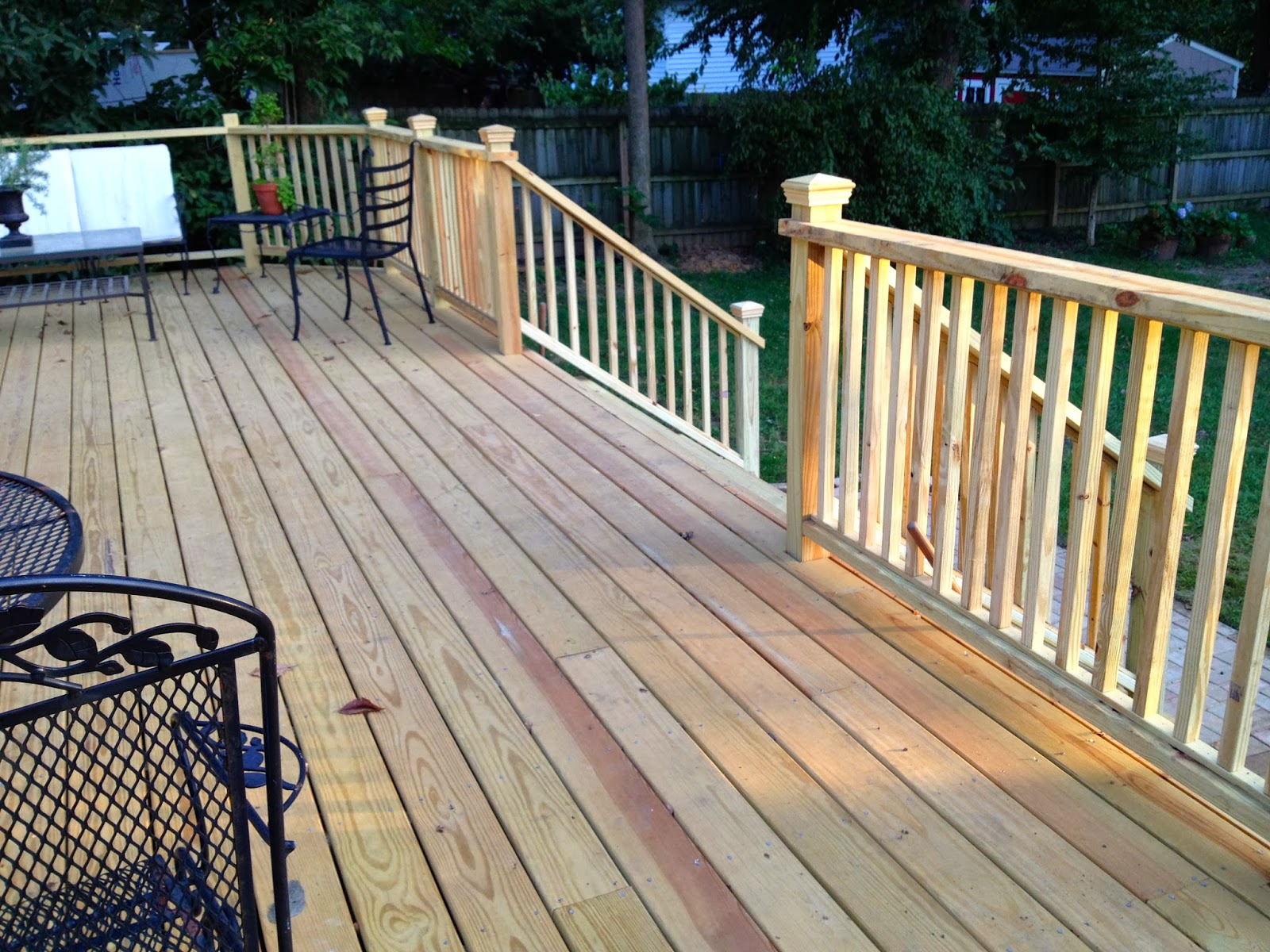 Mel & Liza: DIY Deck Railings