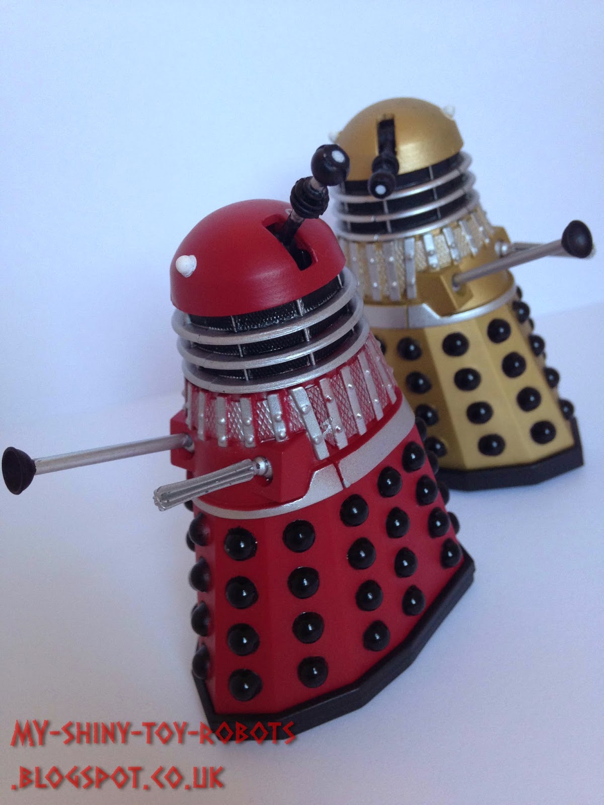 Daleks together