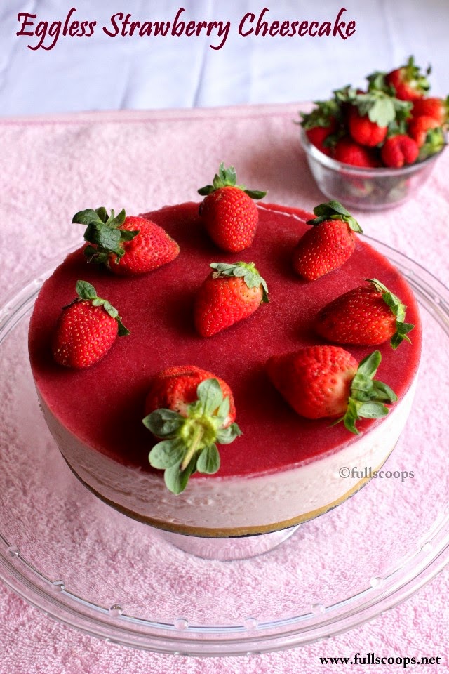 Eggless Strawberry Cheesecake