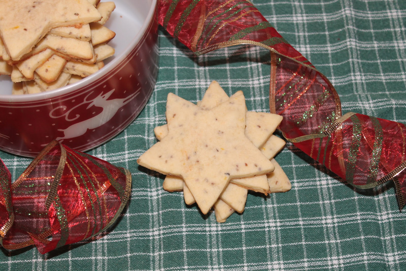 Savory Moments Clementine and anise seed cookies