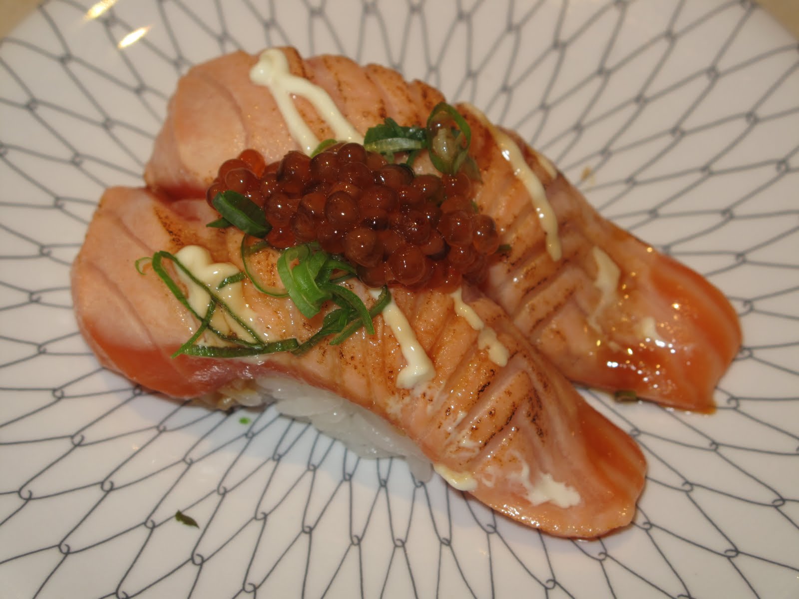 THE SUSHI DIVA Sydney's Sushi Bar Makoto Seared Salmon with Soy Sauce