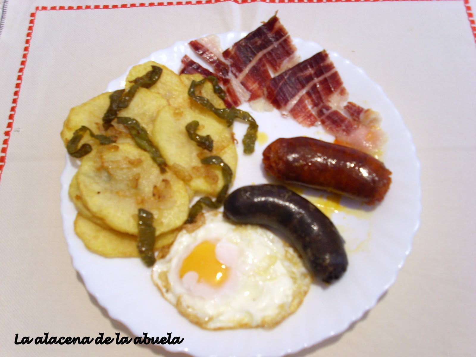 La alacena de la abuela Carmen PLATO ALPUJARREÑO