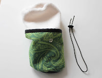 Sewing and Beta Crushing: How to make a rock climbing chalk bag?
