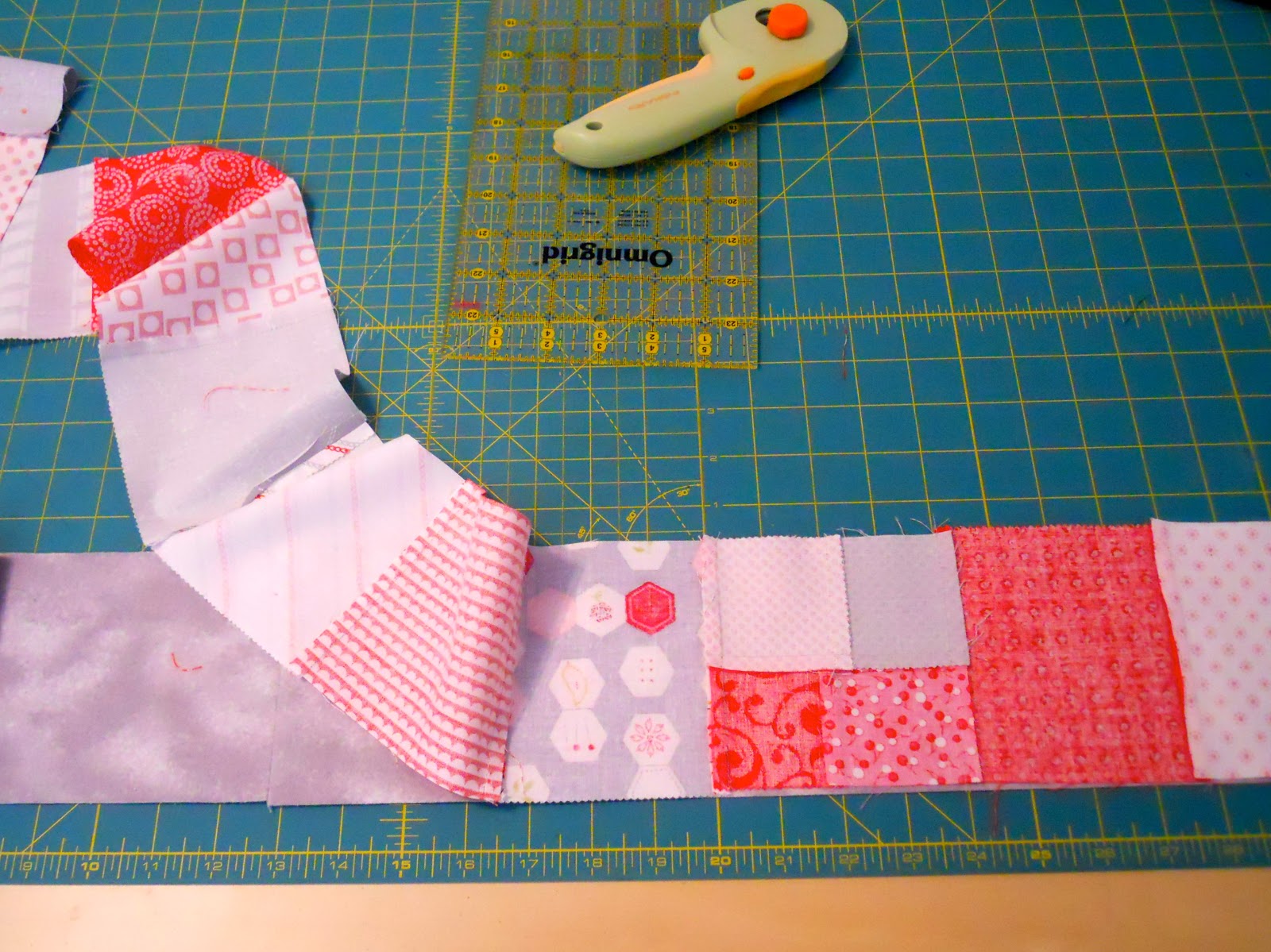 ellyn's place patchwork scarf tutorial