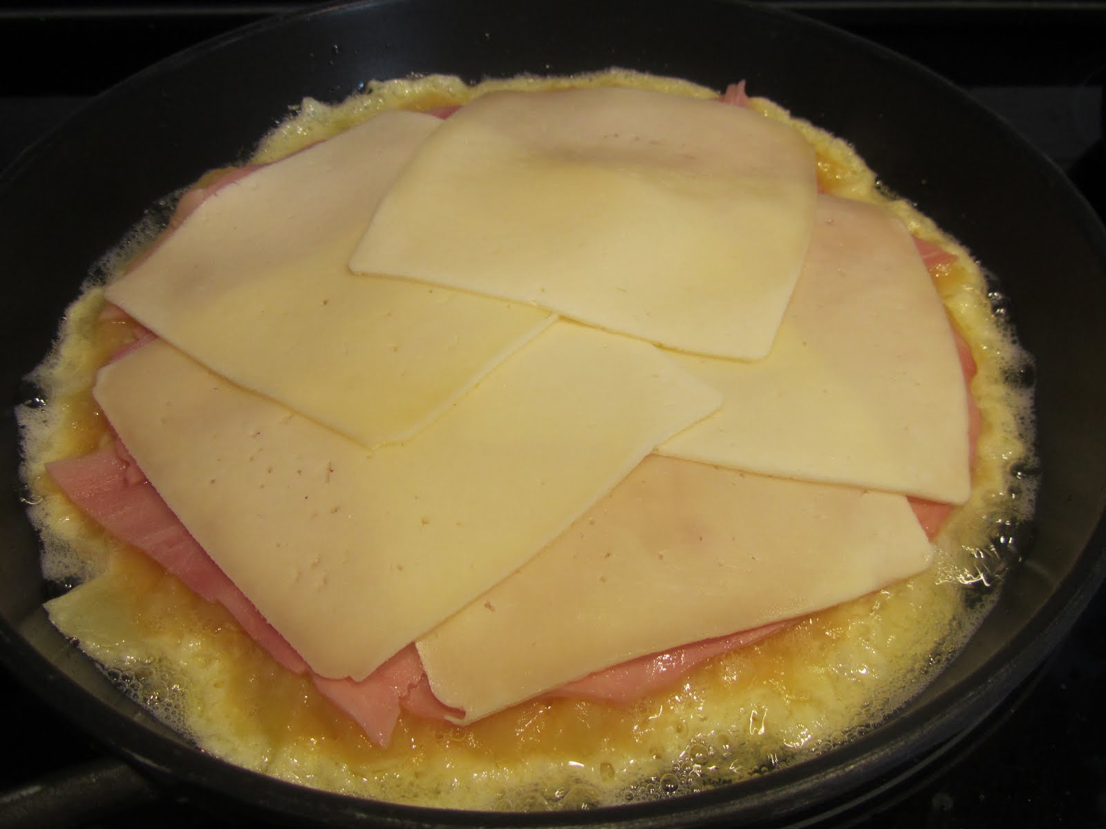 Tortilla de Patatas Rellena.... y más Las Recetas de Marichu.... y