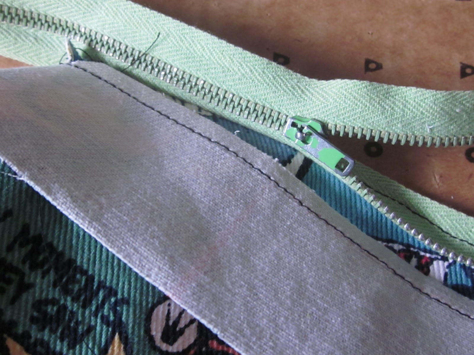 sew knit me wallet tutorial