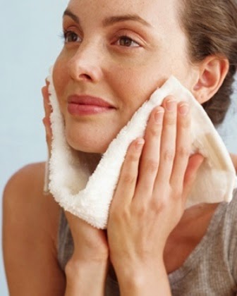 how to pat dry your skin with a towel