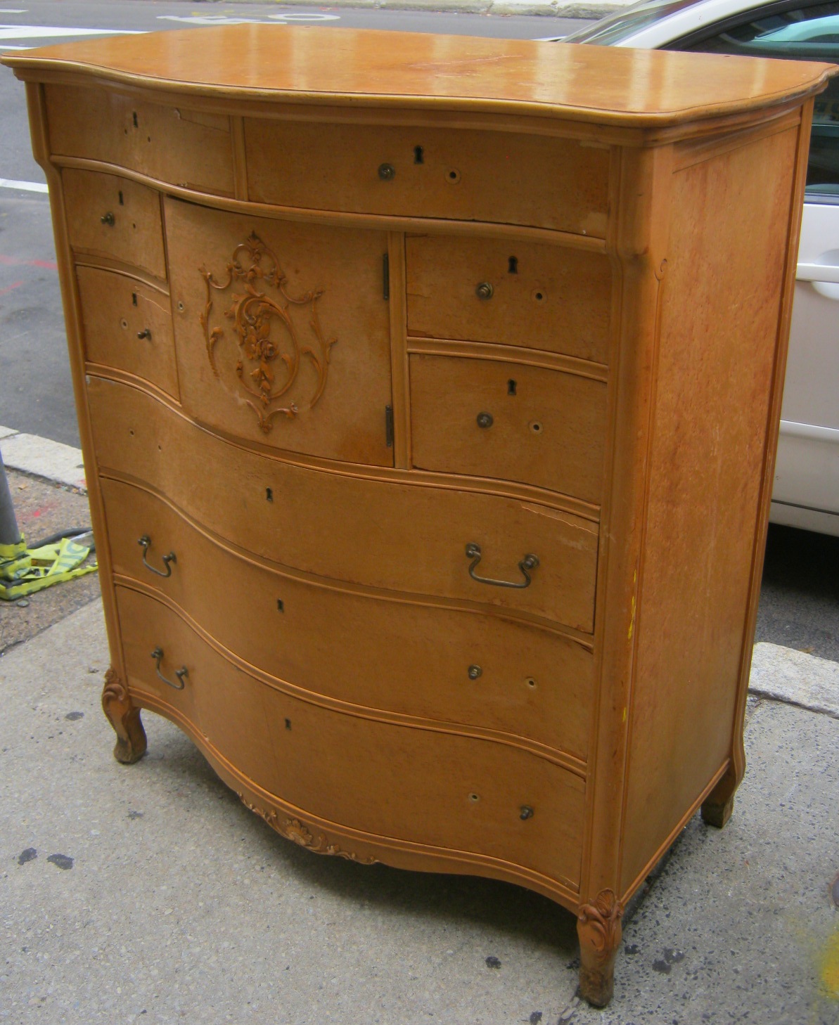 Uhuru Furniture Collectibles Birdseye Maple Serpentine Chest Of