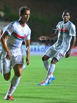 Bahia e Serrano decidem uma vaga na final do baianão 2014
