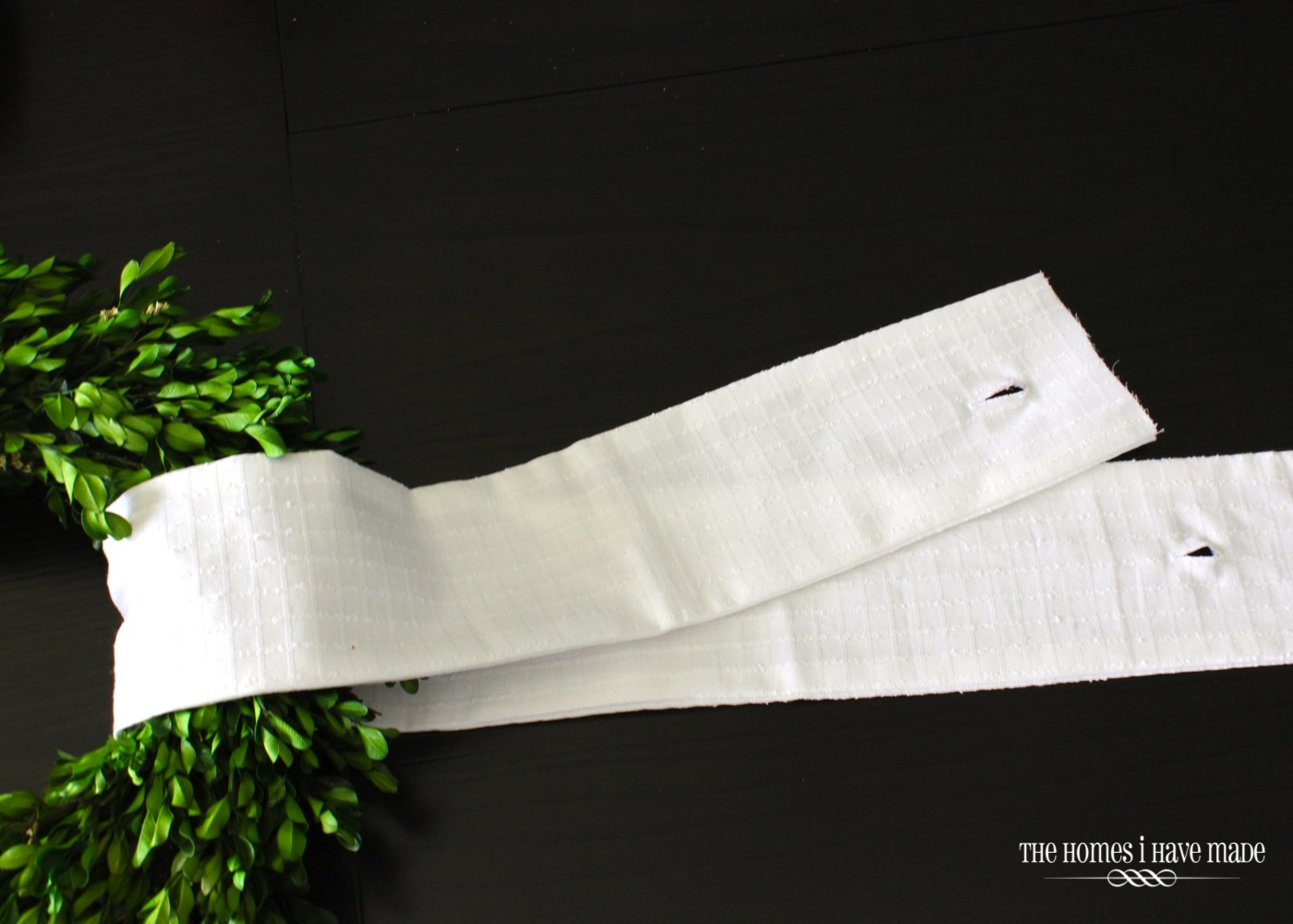 How to Hang a Wreath with a Fabric Sash The Homes I Have Made