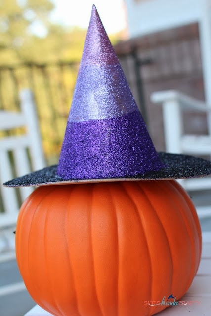 Easy Glitter Witch Hat