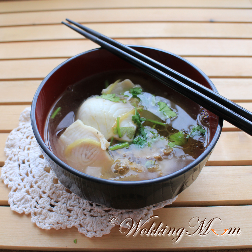 Let's get Wokking! Simple Sliced Fish Soup 鱼片汤 Singapore Food Blog