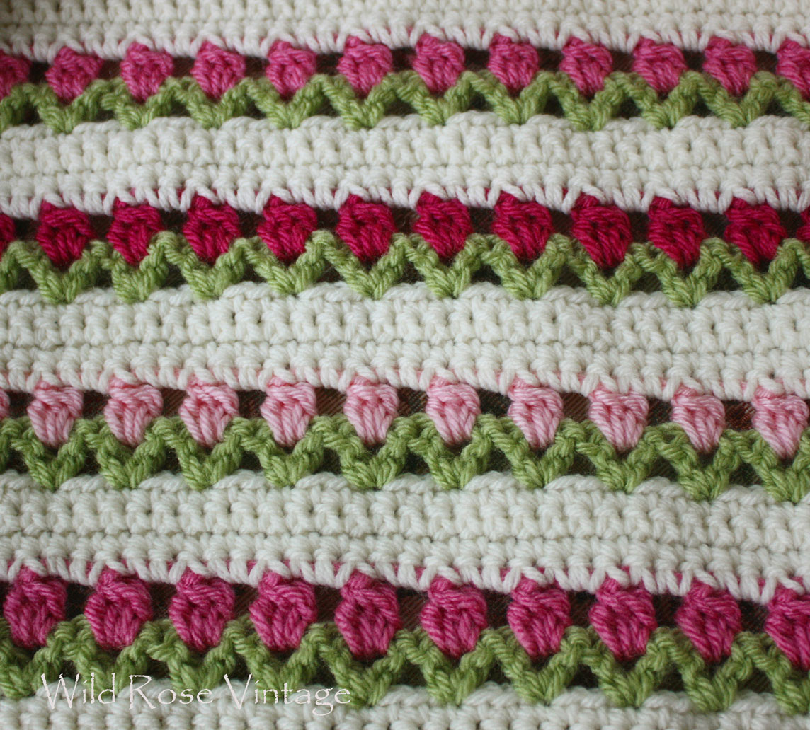 Wild Rose Vintage: Flowers In A Row