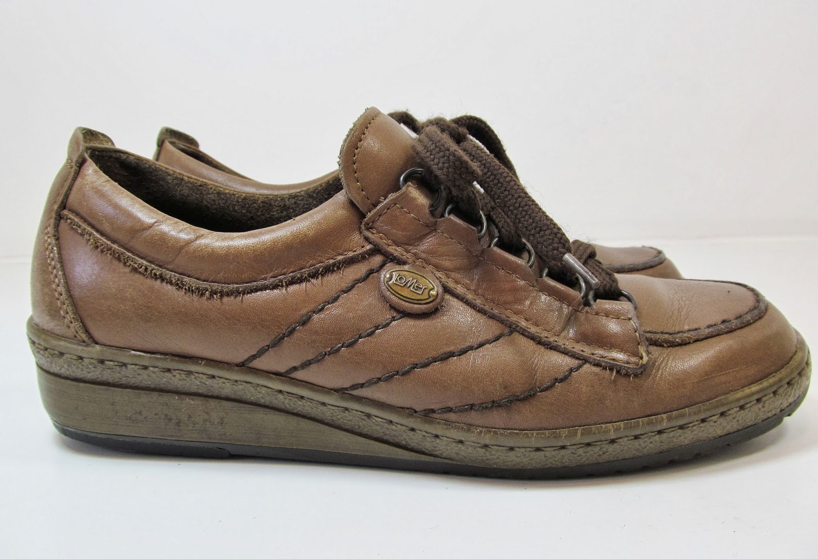HAWKSHEAD LOMER ITALIAN MADE BROWN QUALITY LEATHER WALKING