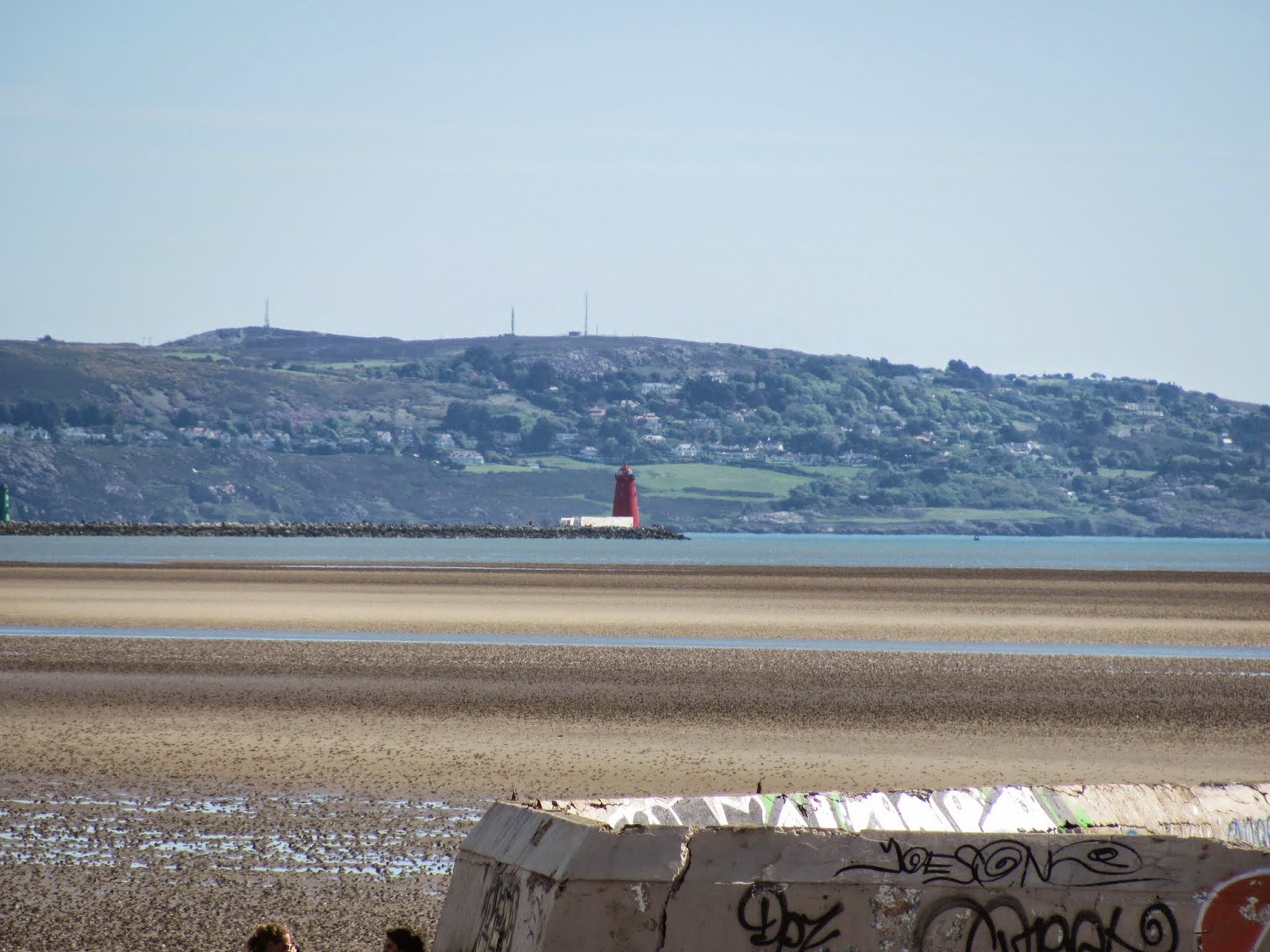 Poolbeg Lighthouse from Sandymount Strand Poolbeg Lighthouse from Sandymount Strand Dublin