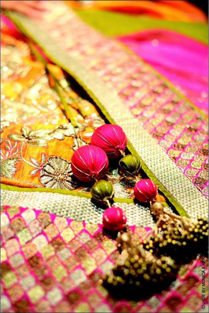 Its nice to see the creative colorfull tassels.Attaching Tassels to