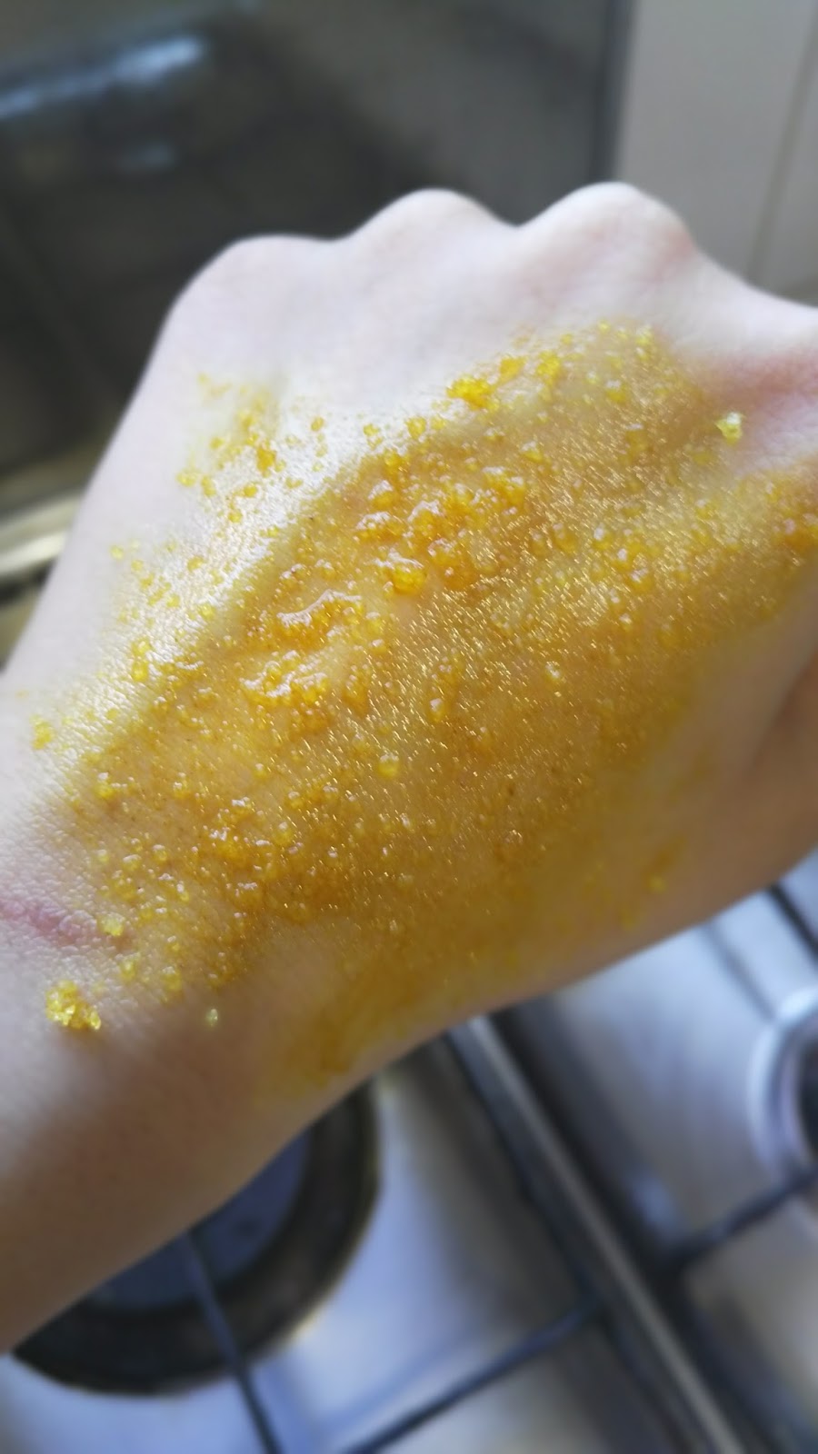 Turmeric Body Scrub For Beautiful Flawless Glowing Skin Girl from Arabia