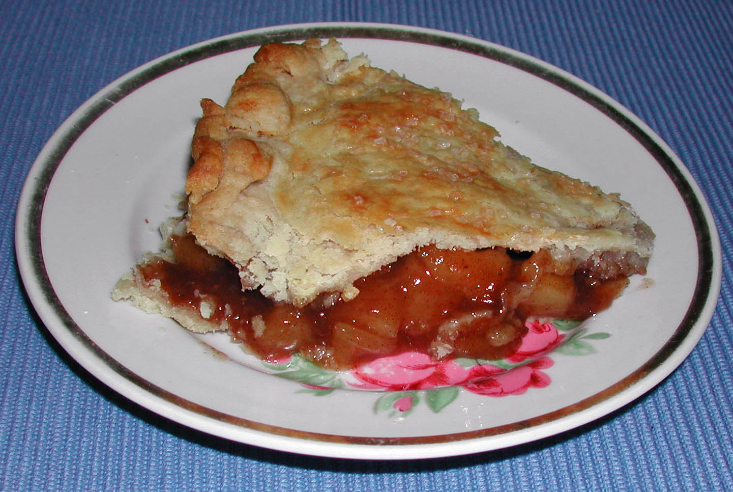 The Iowa Housewife Apple Cider Pie