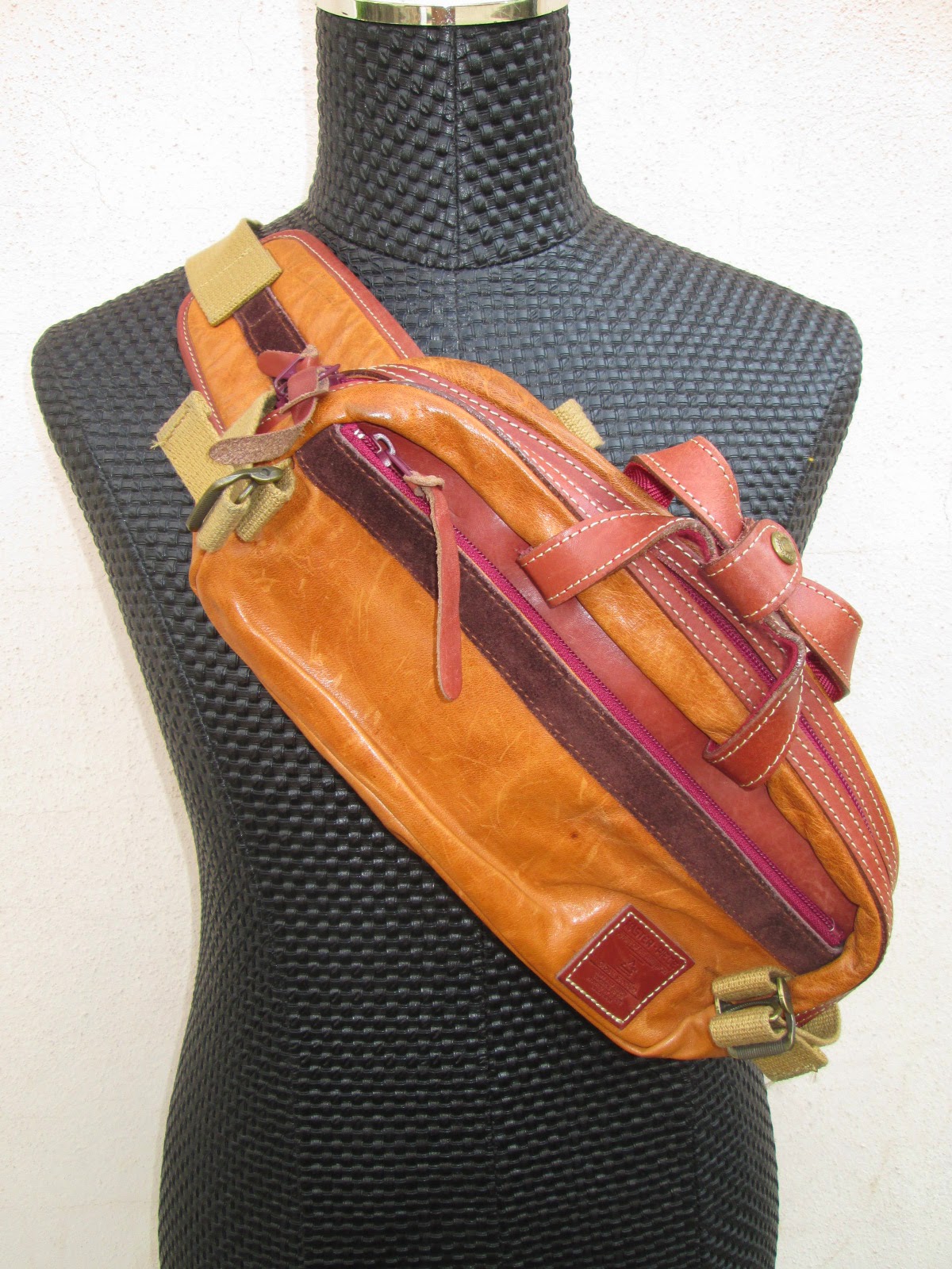 d0rayakEEbaG MasterPiece Japan Leather Pouchbag(SOLD)