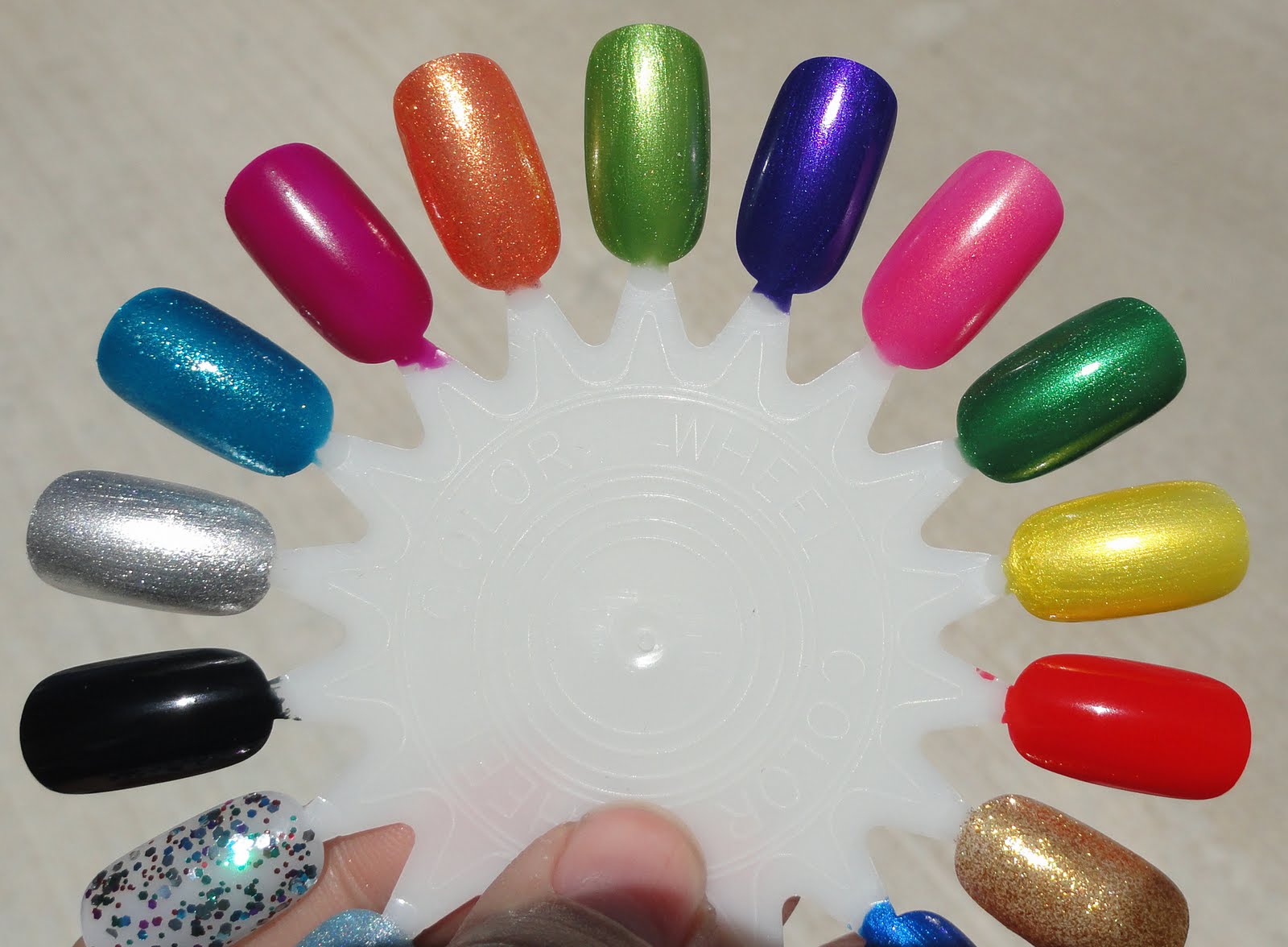 KellieGonzo: Wet n' Wild Fast Dry Nail Polish: Review & Swatches