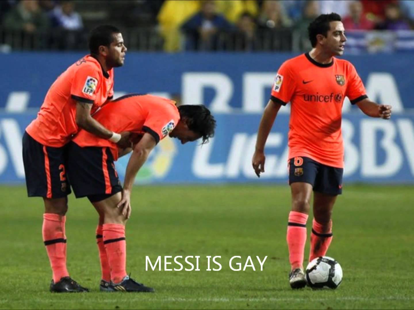 Мне пожалуйста, лионель месси гей Админ lionel-messi-gey