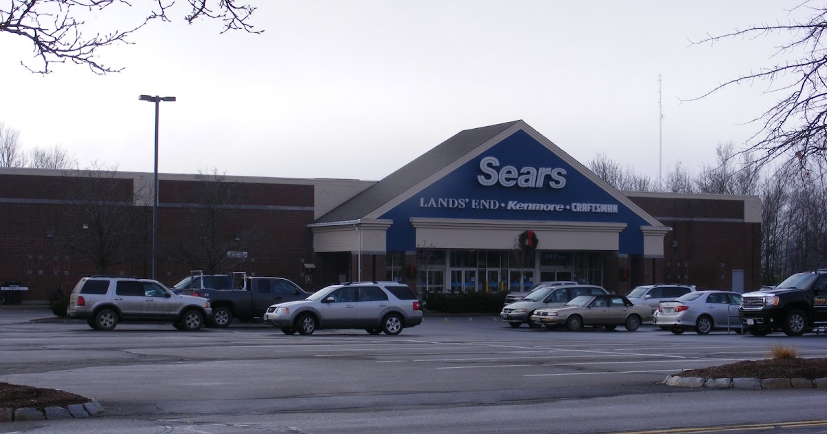 Dead and Dying retail Sears Essentials (formerly Kmart) in Keene, New