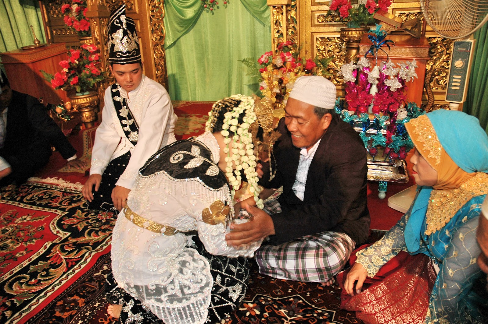 dedodiie: PROSESI AKAD NIKAH BUDAYA MELAYU (gambar)