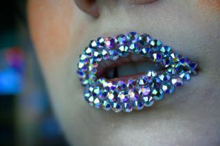 Shiny Silver Beaded Lip Makeup